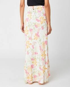 Rip Curl Sun Dance Maxi Skirt - White 8 Rip Curl Sun Dance Maxi Skirt - White -UK Surfing Equipment Sales Store 00iwsk 1000 3jpg 5a01177a d7ac 419b 8d1c f46ced92445b