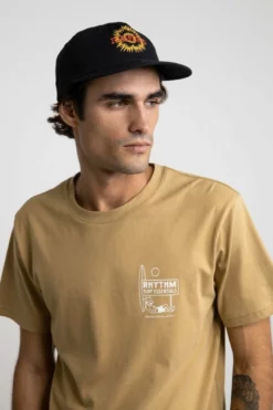 Rhythm Flare Hat - Vintage Black -UK Surfing Equipment Sales Store 0122m hw09 flare cap black 1 793e2c86 d3aa 4a6c 9bc4 d3dff07bc22b 1800x1800