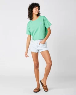 Rip Curl Womens Search Icon Crop Tee - Green 8 Rip Curl Womens Search Icon Crop Tee - Green -UK Surfing Equipment Sales Store 05kwte 0060 4jpg 09d2d1c9 2a29 470e 832c e0bc4e773e91