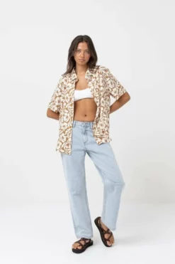 Rhythm Pacific Short Sleeve Shirt - Golden -UK Surfing Equipment Sales Store c0423w ft03 pacific short sleeve shirt 5 600x