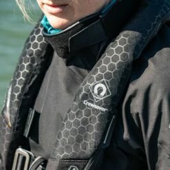 Crewsaver Spray Top - Black 13 Crewsaver Spray Top - Black -UK Surfing Equipment Sales Store c crewfitpluspro