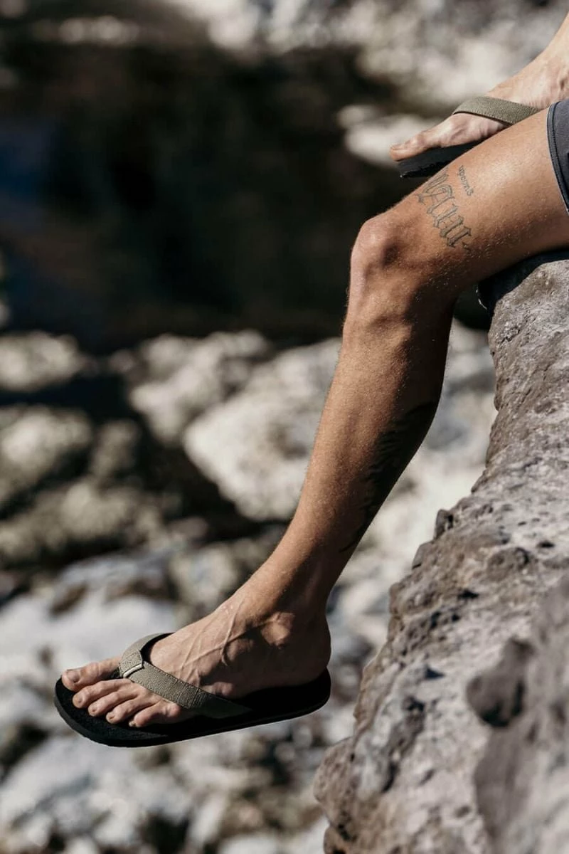 Foamlife Mens Sully Flip Flops - Black 6 Foamlife Mens Sully Flip Flops - Black - Image 6