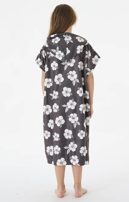 Rip Curl Desert Waves Girls Hooded Towel Poncho - Black/White 2 Rip Curl Desert Waves Girls Hooded Towel Poncho - Black/White - Image 2