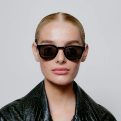 Front Page -UK Surfing Equipment Sales Store screenshot 2023 02 15 144805