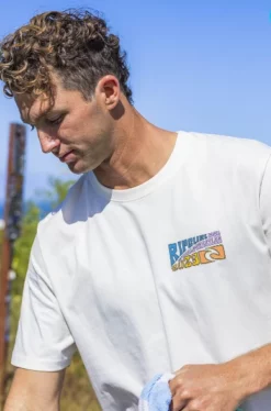 Rip Curl WSL 2023 Finals Peak Mens Tee - Bone -UK Surfing Equipment Sales Store screenshot 2023 10 09 095112